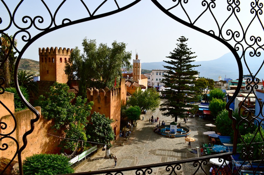 The-main-square-of-Chefchaouen